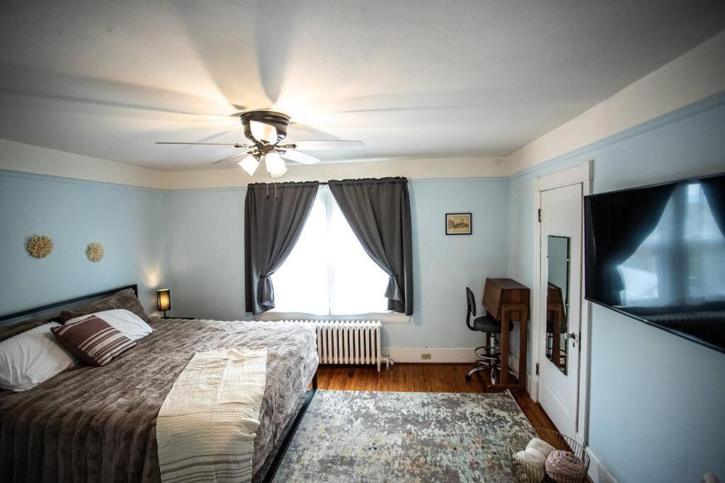Charming 1932 Craftsman - The Bohannon House Luray