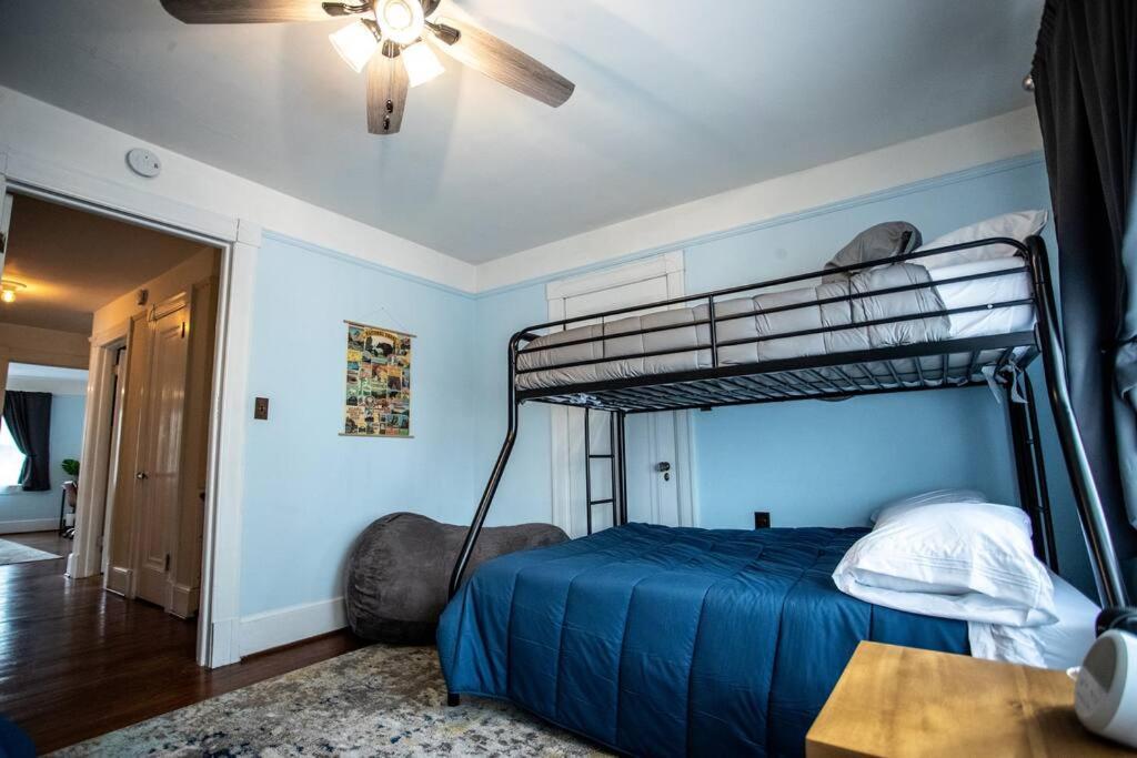 Charming 1932 Craftsman - The Bohannon House Luray